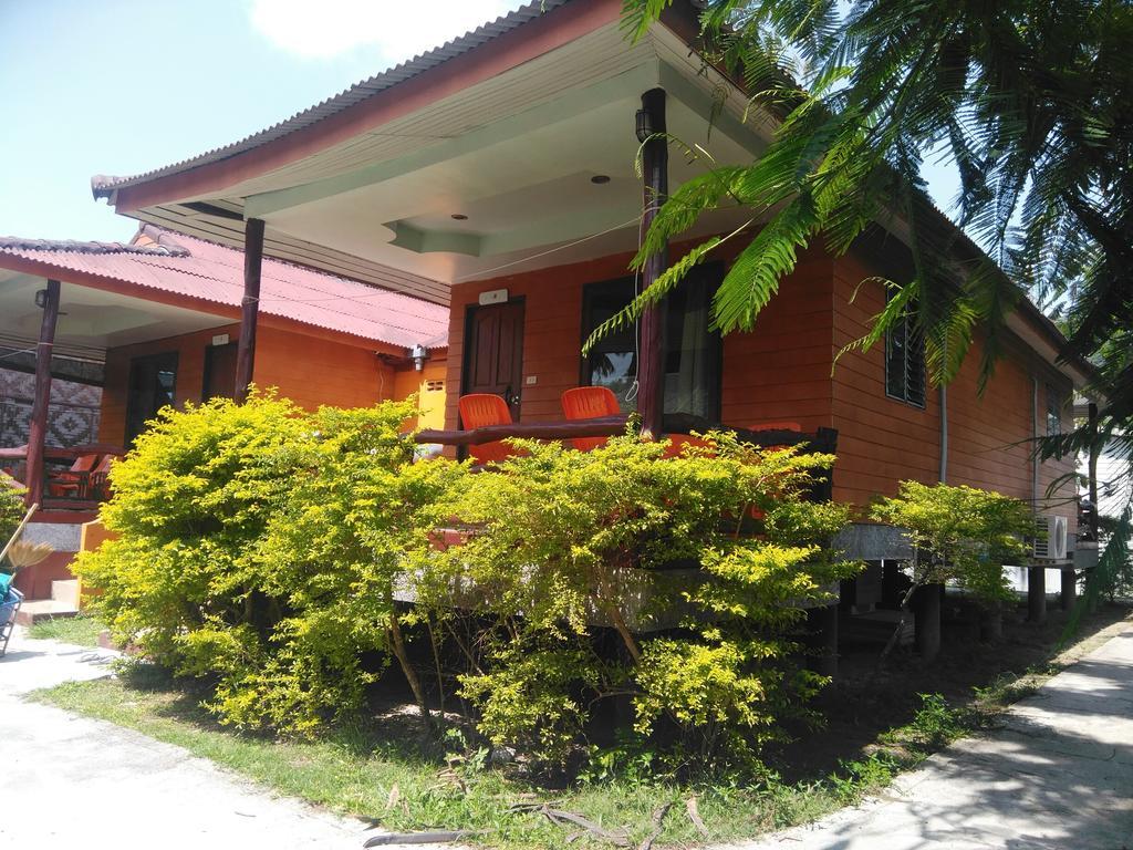 Hotel Phi Phi Coralbay Exterior foto