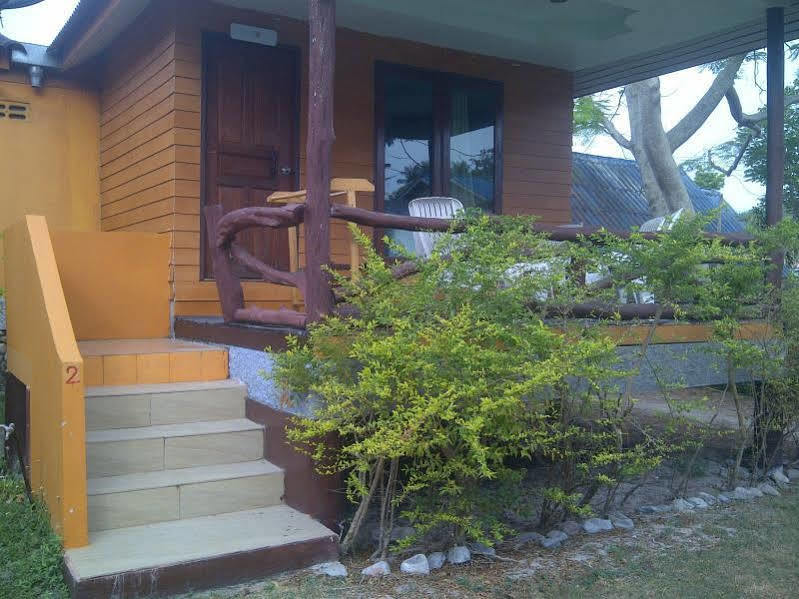 Hotel Phi Phi Coralbay Exterior foto